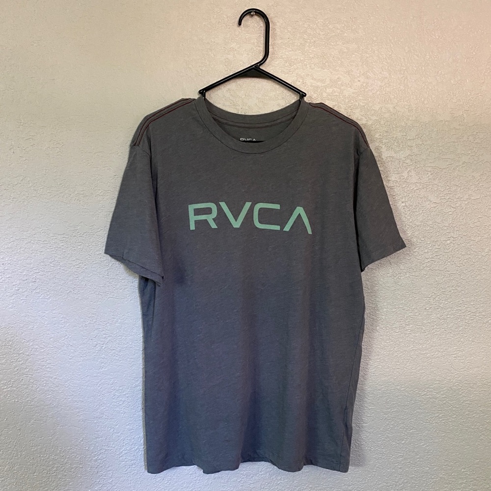 Mens Size Large RVCA T-Shirt